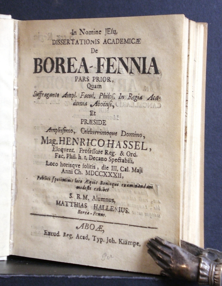 Hassel, Henricus ; Kalm, Pehr; Scarin, Algothus: De Borea- Fennia. Resp. Matthias Hallenius. Historisk och oeconomisk beskrifning öfwer Cajanaborgs-län. Resp. Eric Castrén. Historisk och oeconomisk beskrifning öfwer Calajoki sockn uti Österbotn. Resp. Christiern Salmenius. Dissertatio historica...