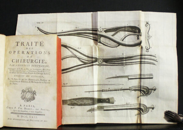 Traité des opérations de chirurgie par Ambroise Bertrandi (1769)