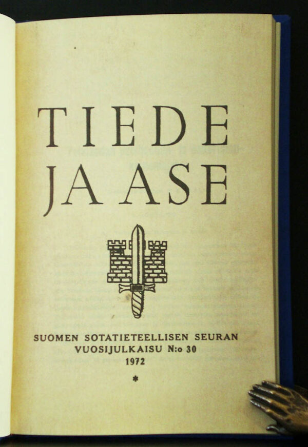 Talvisodan pataljoonan- ja patteristonkomentajat. Talvisodan komppanian- ja patterinpäälliköt